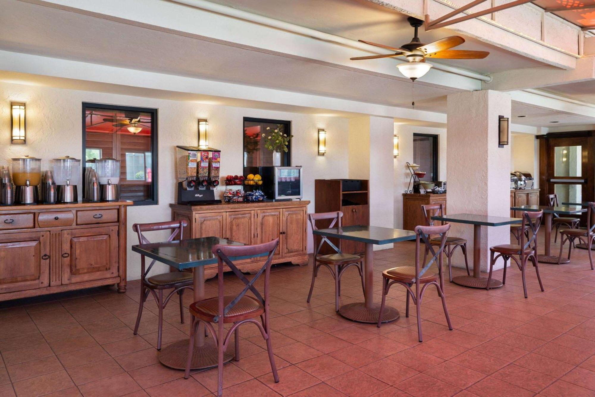 Ramada By Wyndham Tucson Hotel Luaran gambar