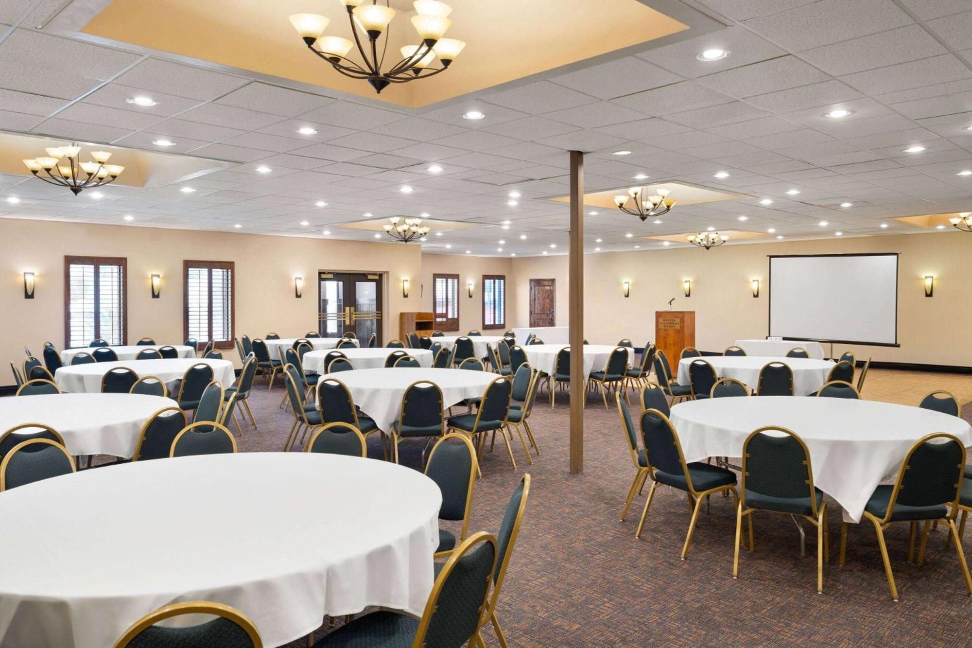 Ramada By Wyndham Tucson Hotel Luaran gambar
