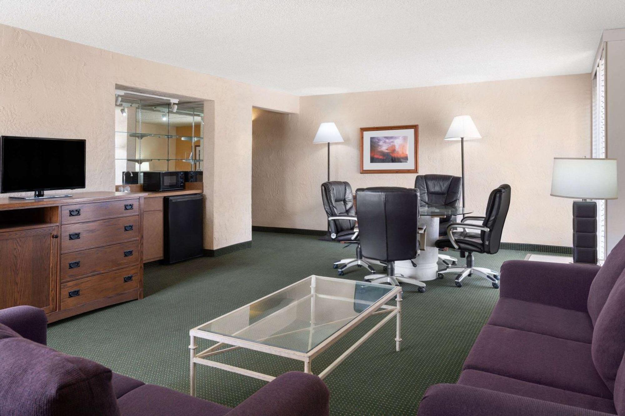 Ramada By Wyndham Tucson Hotel Luaran gambar