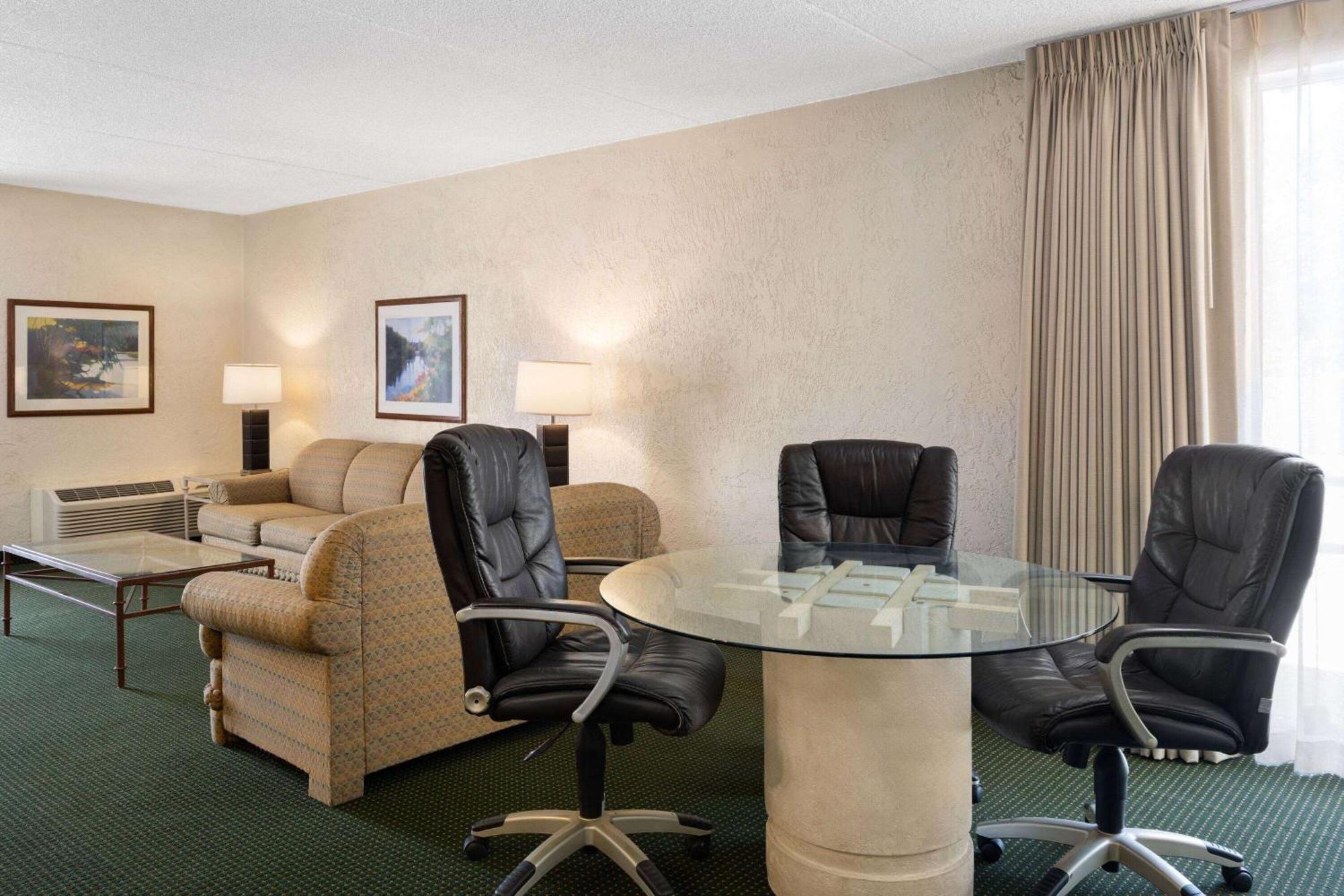 Ramada By Wyndham Tucson Hotel Luaran gambar