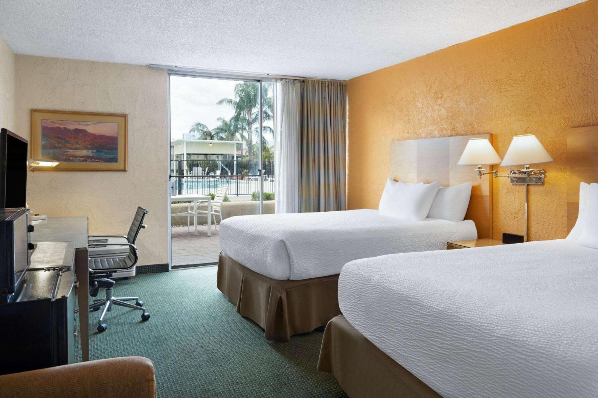 Ramada By Wyndham Tucson Hotel Luaran gambar